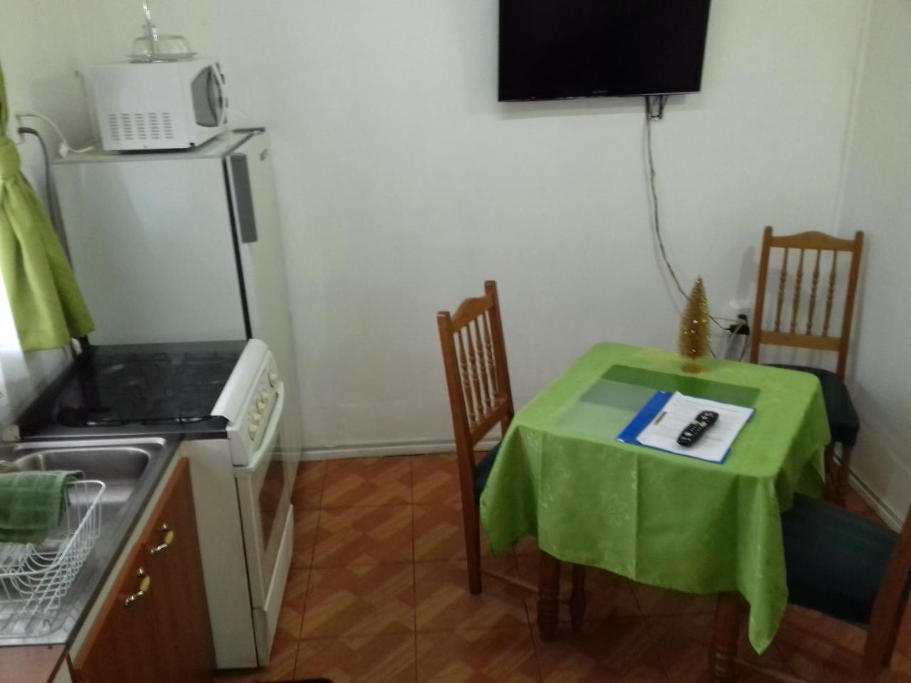 Appartamento Departamento A Minutos Del Centro Puerto Montt Esterno foto