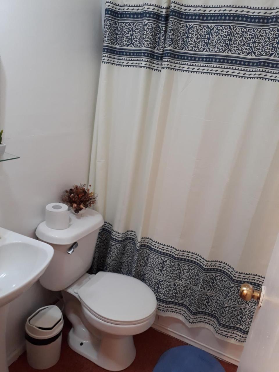 Appartamento Departamento A Minutos Del Centro Puerto Montt Esterno foto